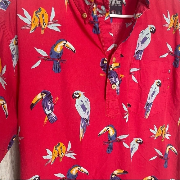 Chubbies The Nutter Size Medium Red Parrot Short Sleeve Aloha Shirt USA Cotton - Picture 2 of 10